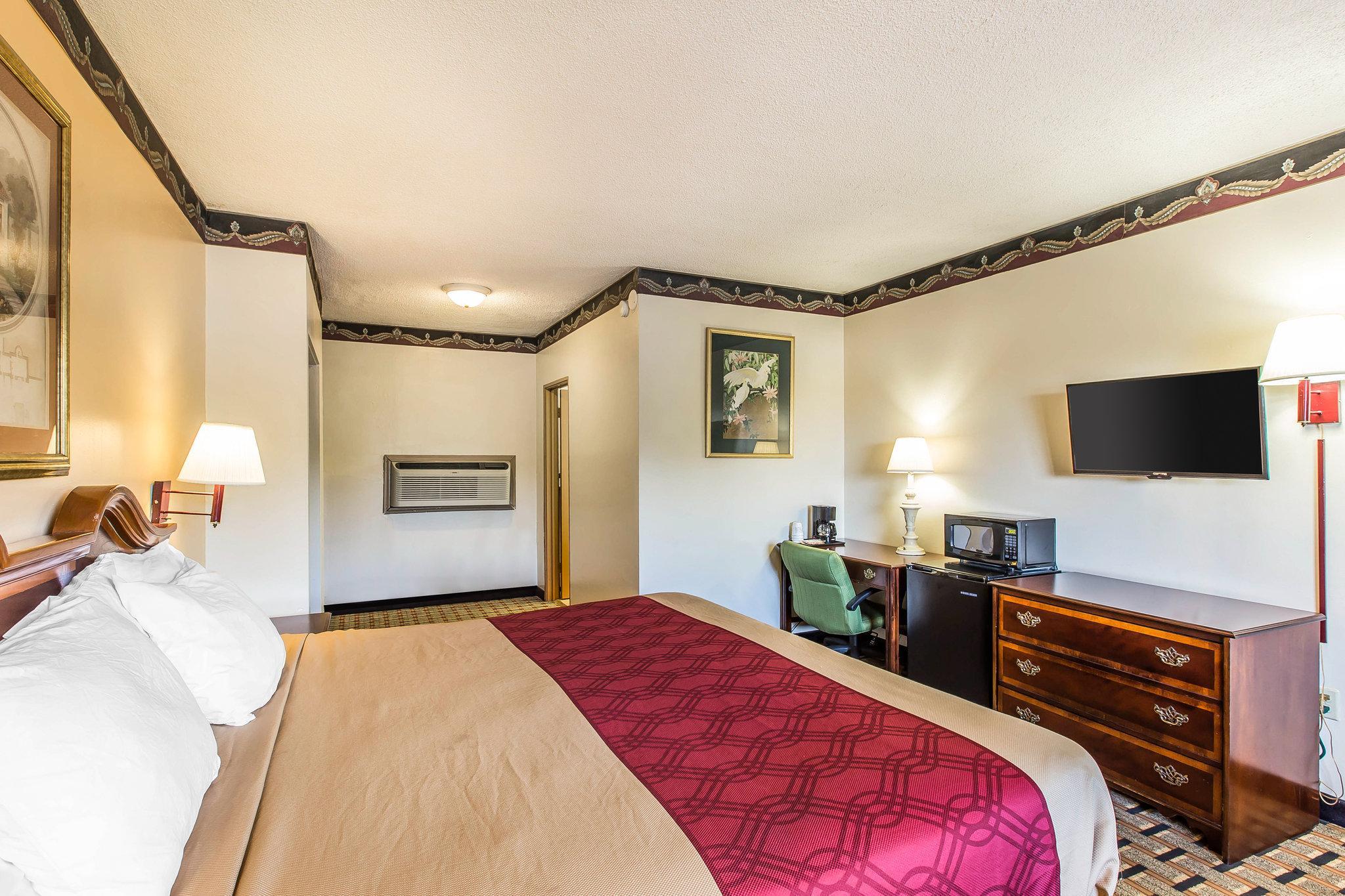 Econo Lodge Мейкон Экстерьер фото